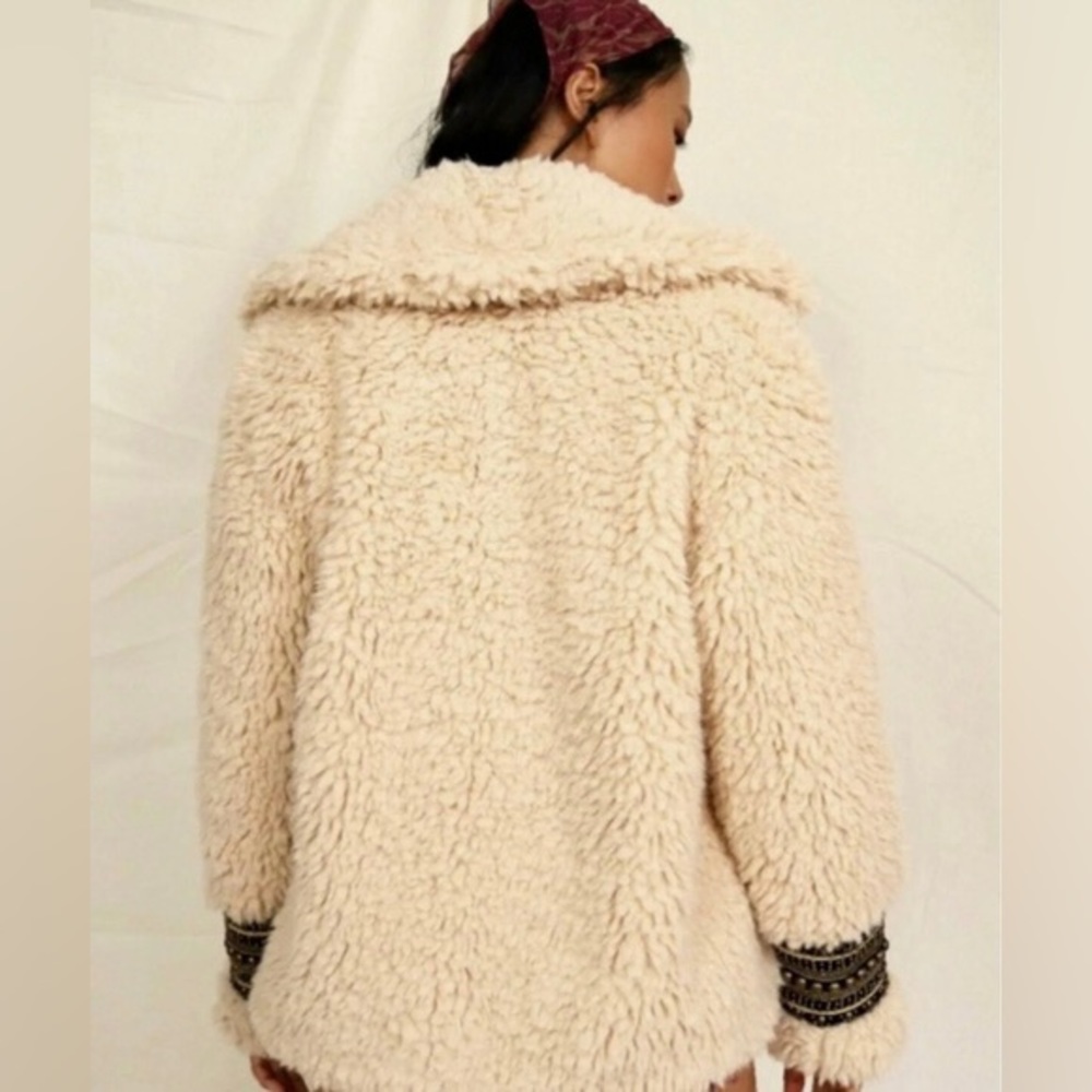 Free People! Angelina Embellished Sherpa Jacket Coat - Picture 3 of 16